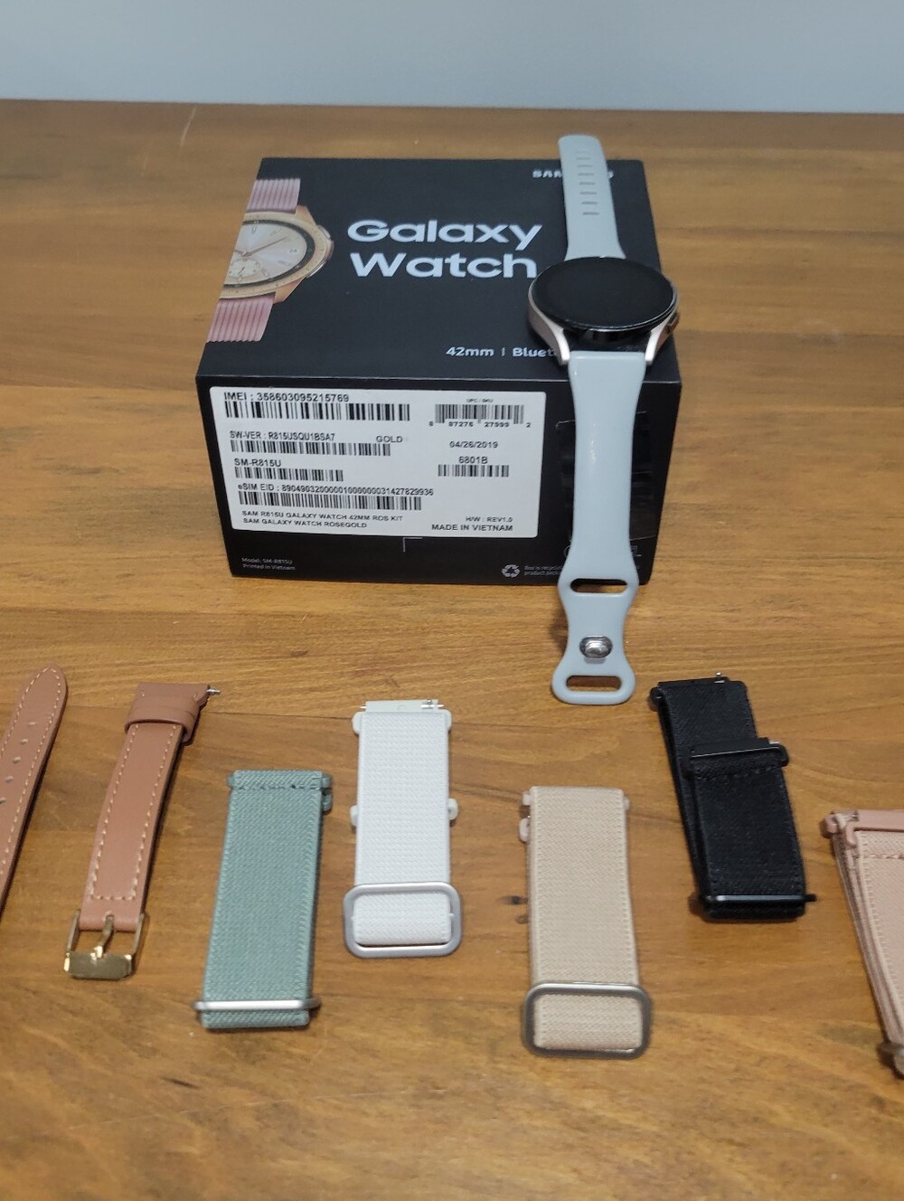 Samsung Galaxy Watch SM-R815U Rose Gold 42mm Good Condition w/ 7 Bands
